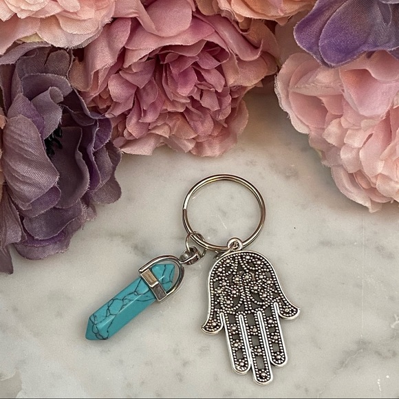 Natural Turquoise Quartz Stone Hamsa Hand Keychain - Picture 4 of 8